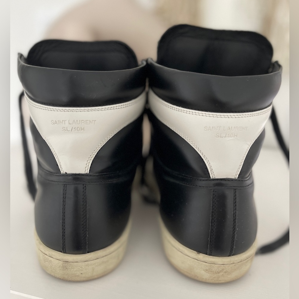 SAINT LAURENT Signature Court Classic SL/10H Leather High Top Sneakers - Picture 6 of 7